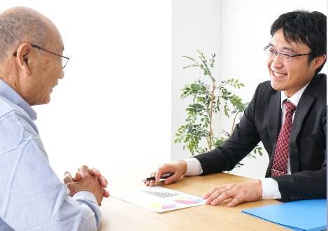 グローバルパートナーズ株式会社の社員